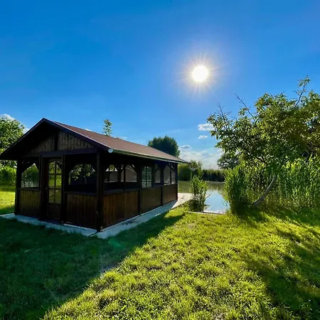Akacos Tanya Holiday home *